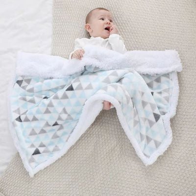 COUVERTURE EN POLAIRE BEBE | MADOUDOU - Décors de BéBé