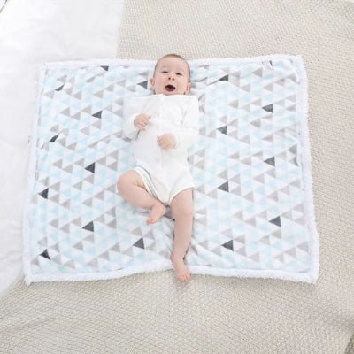 COUVERTURE EN POLAIRE BEBE | MADOUDOU - Décors de BéBé